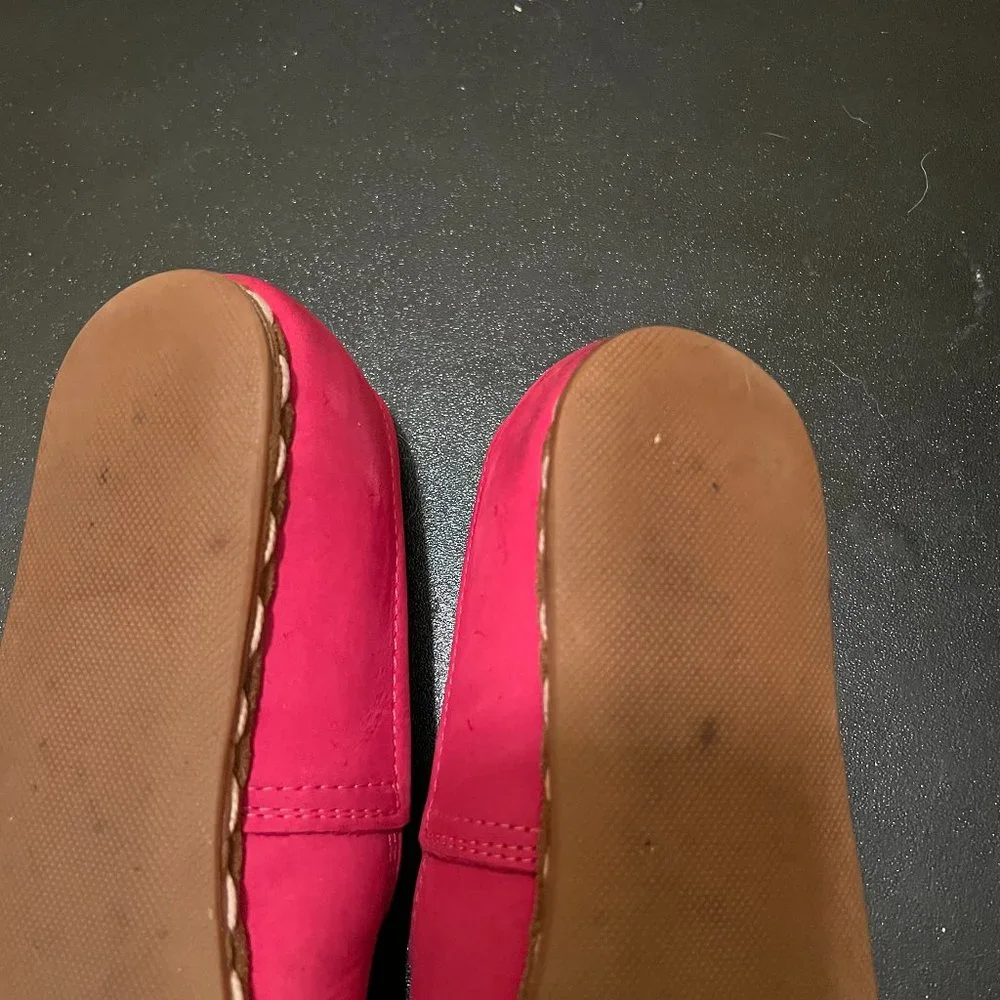 Sabah size 38 fushia pink leather flats